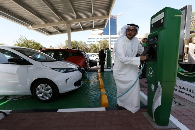 Dubai, Electric vehicles, Hybrid, News Dubai, Electric vehicles, Hybrid, News