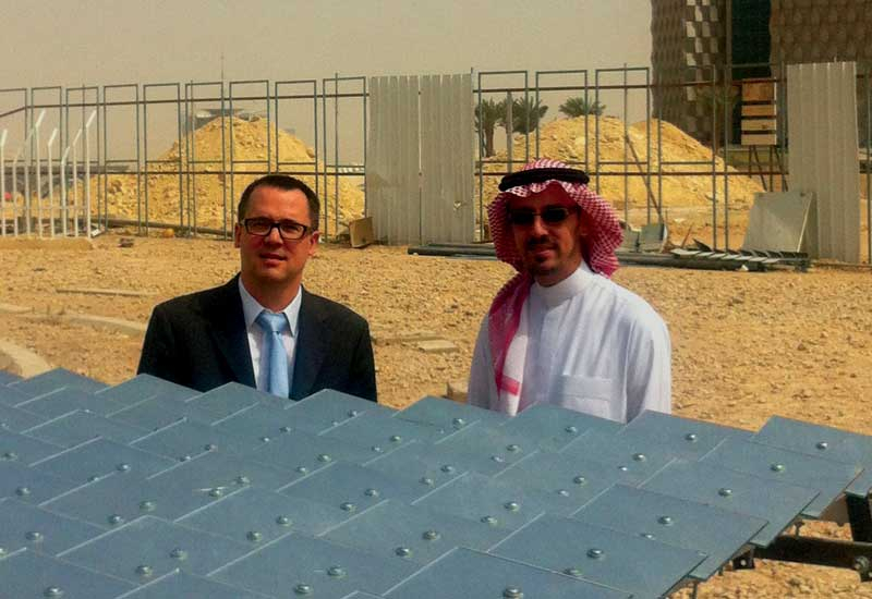 DESERTEC's Dr Thiemo Gropp and KSU's Professor Hany Al-Ansary. DESERTEC's Dr Thiemo Gropp and KSU's Professor Hany Al-Ansary.