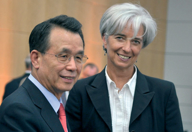 French Finance Minister Christine Lagarde (right) meets with South-Korean Prime Minister Han Seung-Soo: both Korea and France have technology of use t French Finance Minister Christine Lagarde (right) meets with South-Korean Prime Minister Han Seung-Soo: both Korea and France have technology of use t