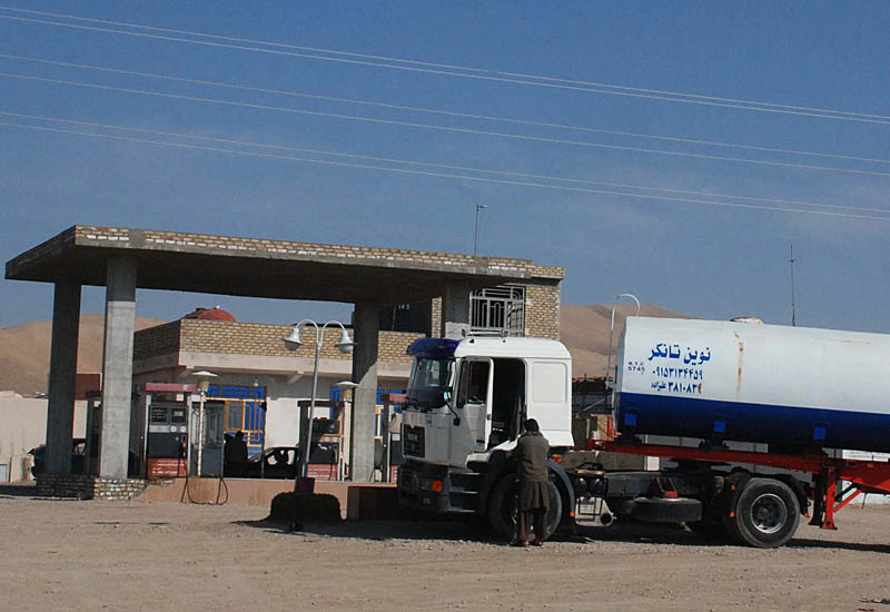 Massive diesel theft from Iraq's tankers is causing power shortages. (Getty Images) Massive diesel theft from Iraq's tankers is causing power shortages. (Getty Images)