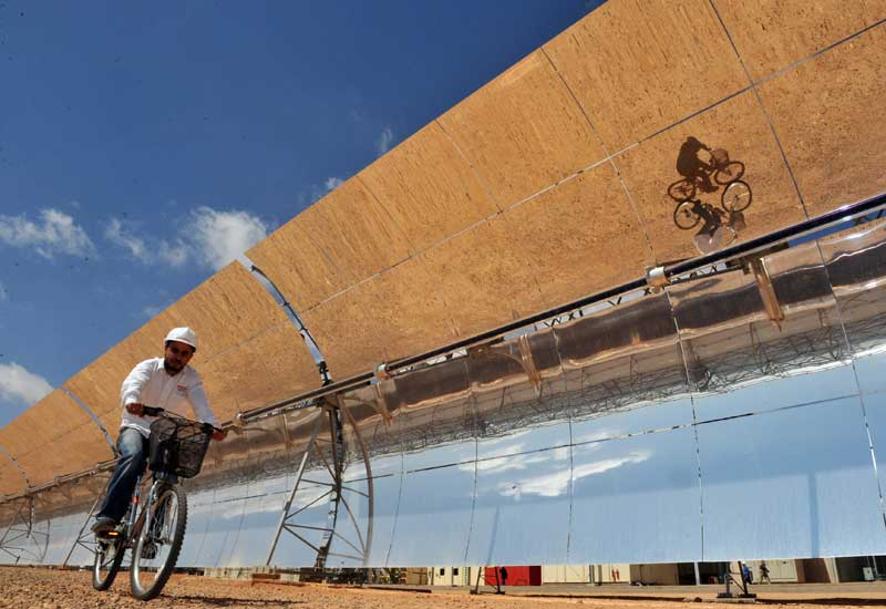 The total produce from the solar project will be 2000MW The total produce from the solar project will be 2000MW