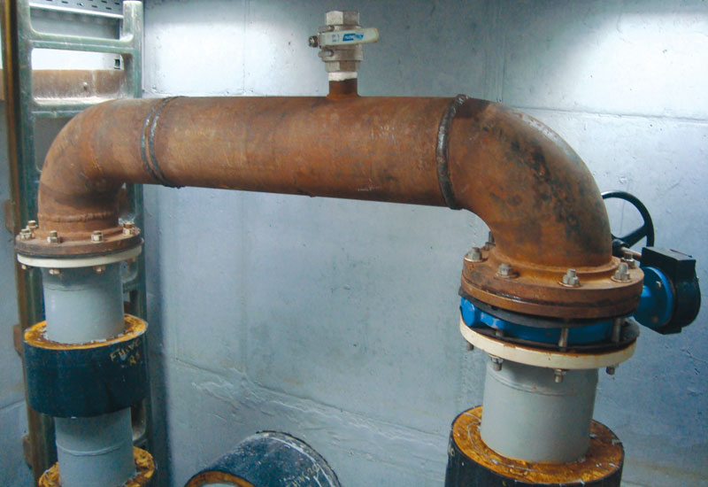 Pipe flushing is essential in order to counter the threat of corrosion. Pipe flushing is essential in order to counter the threat of corrosion.