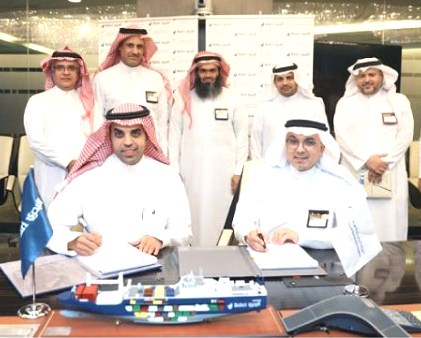 Officials at the agreement signing Officials at the agreement signing