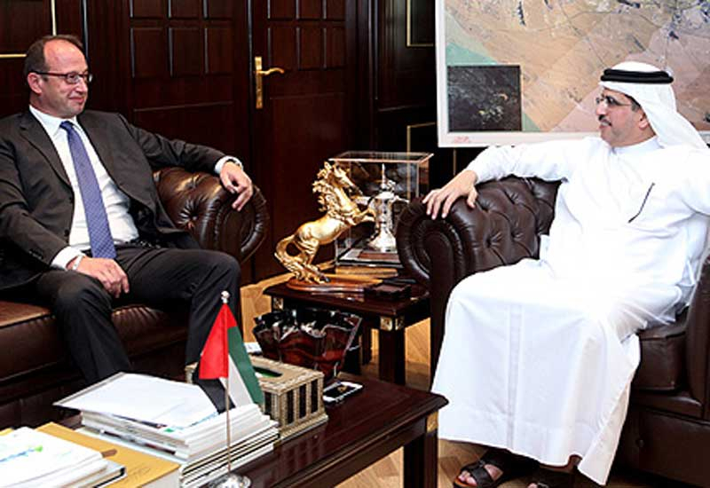 Saeed Mohammed Al Tayer (R), MD & CEO DEWA and Dietmar Siersdorfer, CEO, Siemens Middle East Saeed Mohammed Al Tayer (R), MD & CEO DEWA and Dietmar Siersdorfer, CEO, Siemens Middle East