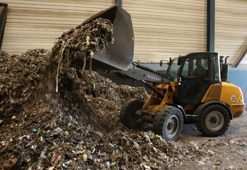 Gulf States produce 120mn tonnes of solid waste every year. Gulf States produce 120mn tonnes of solid waste every year.
