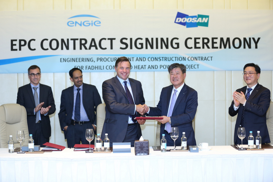 Doosan’s EPC BG CEO Huntak Kim (fourth from the left) and Engie’s Chief Technical Officer David Leich (third from the left) officially signed agreement for the construction of Saudi Arabia’s Fadhilli Power Plant at Waldorf Astoria Dubai. Doosan’s EPC BG CEO Huntak Kim (fourth from the left) and Engie’s Chief Technical Officer David Leich (third from the left) officially signed agreement for the construction of Saudi Arabia’s Fadhilli Power Plant at Waldorf Astoria Dubai.