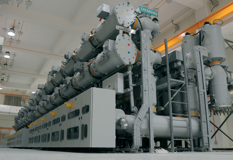 A Siemens 220kv gas insulated switchgear substation in Qatar. A Siemens 220kv gas insulated switchgear substation in Qatar.