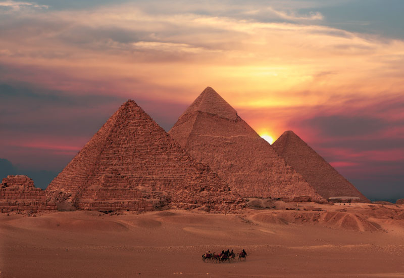 Egypt?s installed power capacity stood at 17,000MW as of 2005 of which 84% is based on natural gas and the remainder split between HEP and thermal pow Egypt?s installed power capacity stood at 17,000MW as of 2005 of which 84% is based on natural gas and the remainder split between HEP and thermal pow