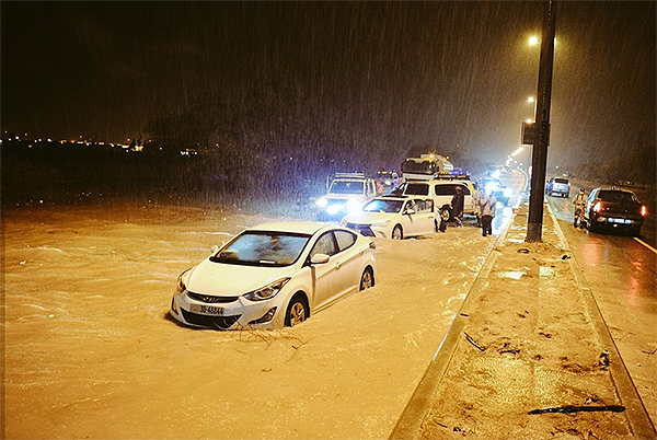 Kuwait, Rainwater, Ministry of interior, Utilities Kuwait, Rainwater, Ministry of interior, Utilities