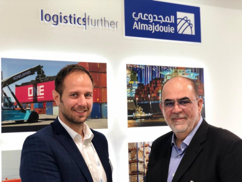 Goldhofer’s head of transport technology Rainer Auerbacher and Almajdouie Logistics heavy lift general manager Eyad Arafah signed a purchase agreement at the Breakbulk Europe exhibition in Bremen Goldhofer’s head of transport technology Rainer Auerbacher and Almajdouie Logistics heavy lift general manager Eyad Arafah signed a purchase agreement at the Breakbulk Europe exhibition in Bremen