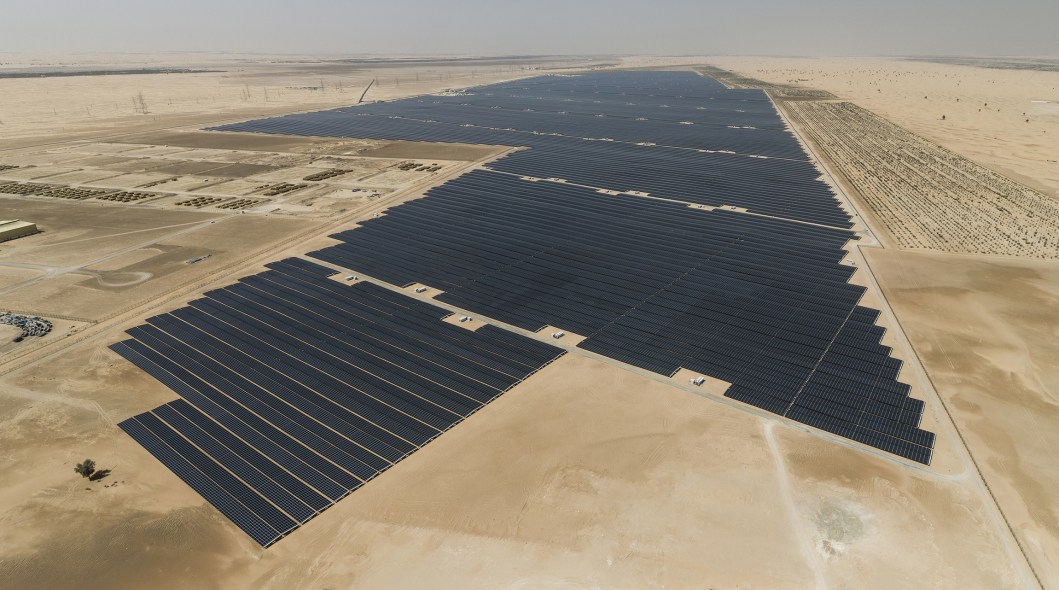 Noor Abu Dhabi Solar Plant Achieves 2 000gwh Net Power Production News Power Utilities Middle East